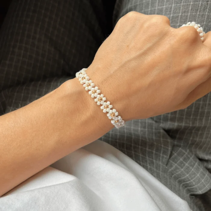 BRANSOLETKA STOKROTKI BIAŁE