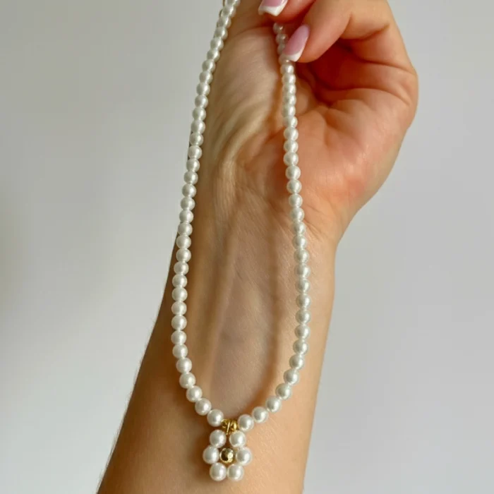 CHOKER STOKROTKA PEREŁKI